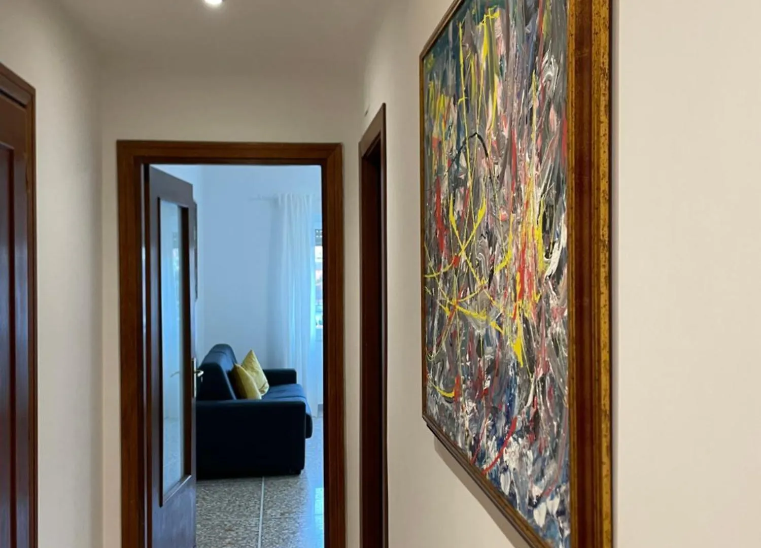 Vatican Apartment Cipro ローマ